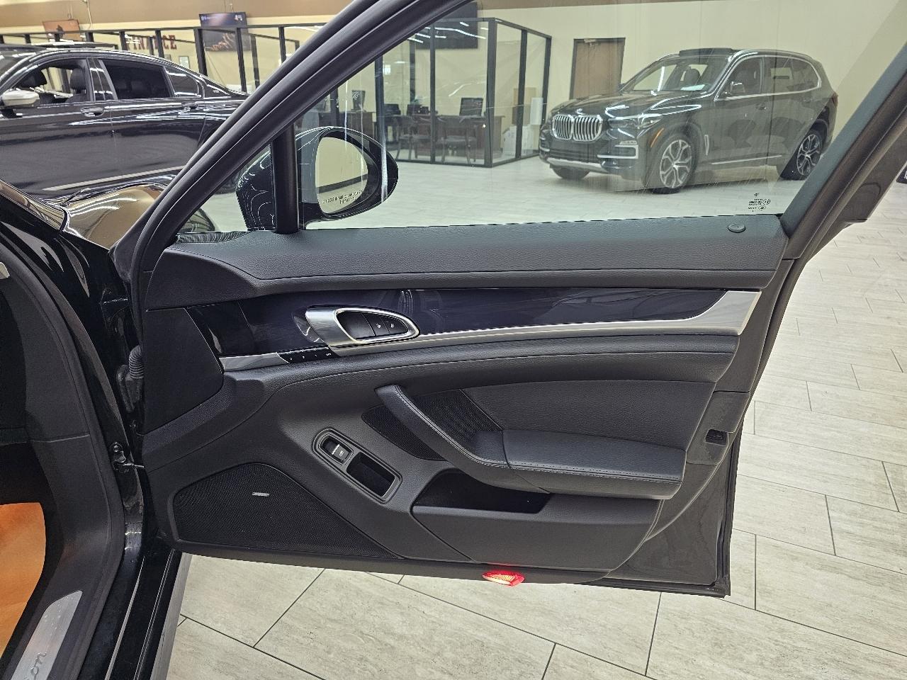 Porsche Panamera  2016