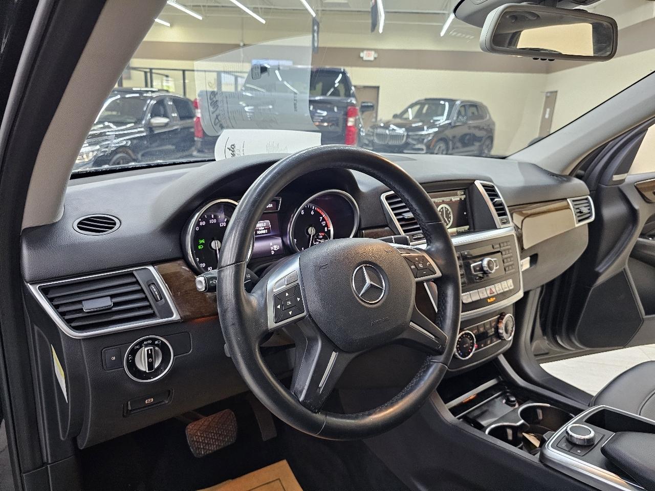 Mercedes-Benz M-Class ML350 4MATIC 2014