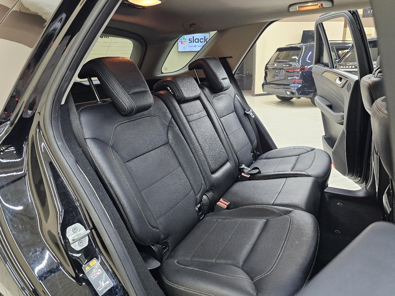 Mercedes-Benz M-Class ML350 4MATIC 2014