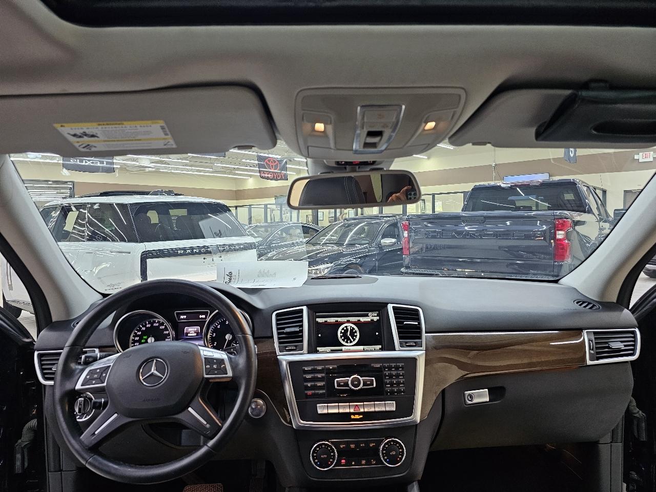 Mercedes-Benz M-Class ML350 4MATIC 2014