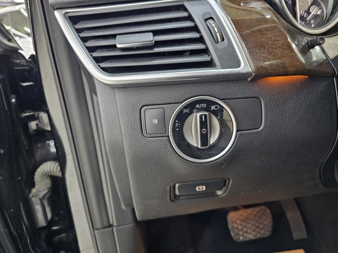 Mercedes-Benz M-Class ML350 4MATIC 2014