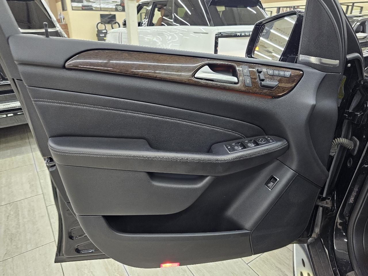 Mercedes-Benz M-Class ML350 4MATIC 2014