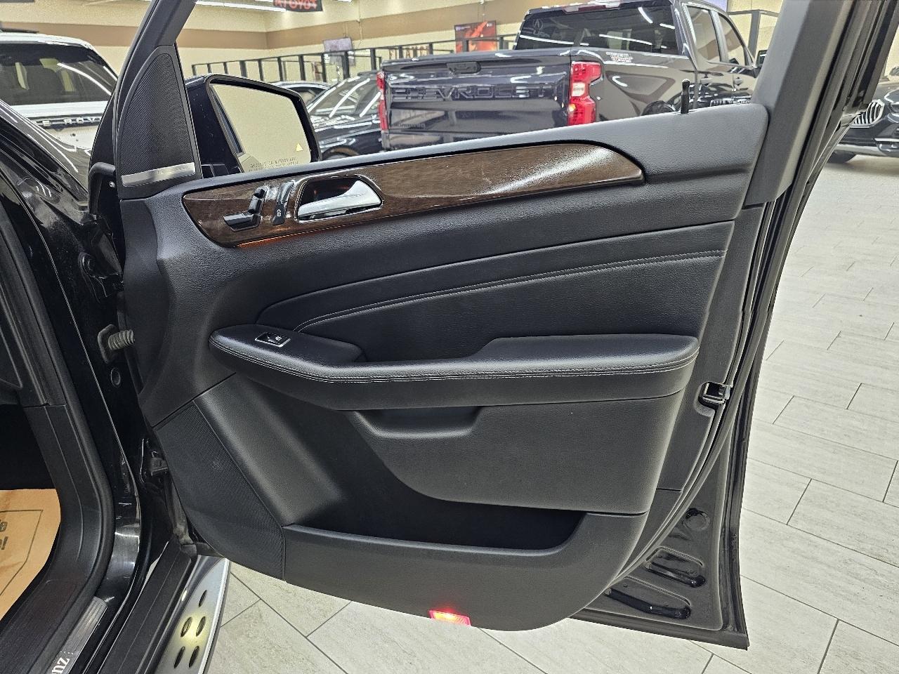 Mercedes-Benz M-Class ML350 4MATIC 2014
