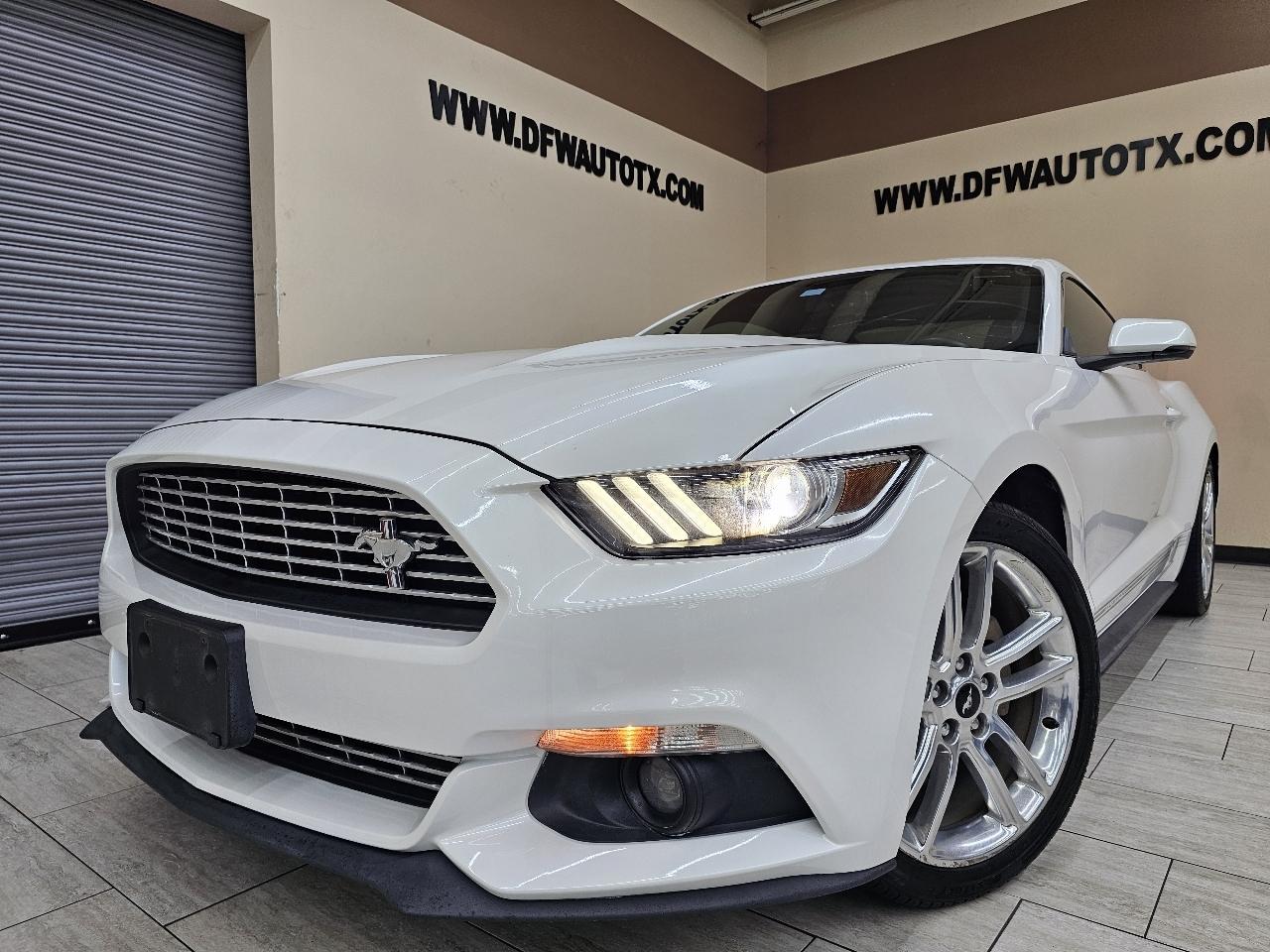 Ford Mustang EcoBoost Coupe 2017