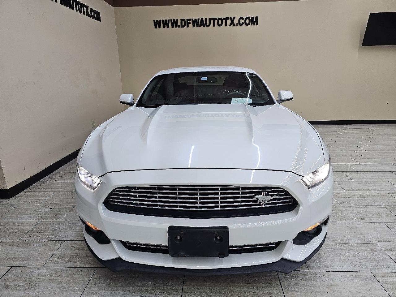 Ford Mustang EcoBoost Coupe 2017