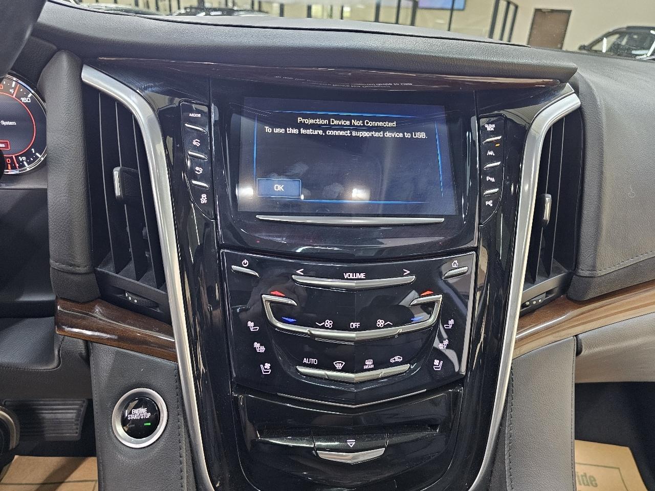 Cadillac Escalade ESV Luxury 4WD 2020