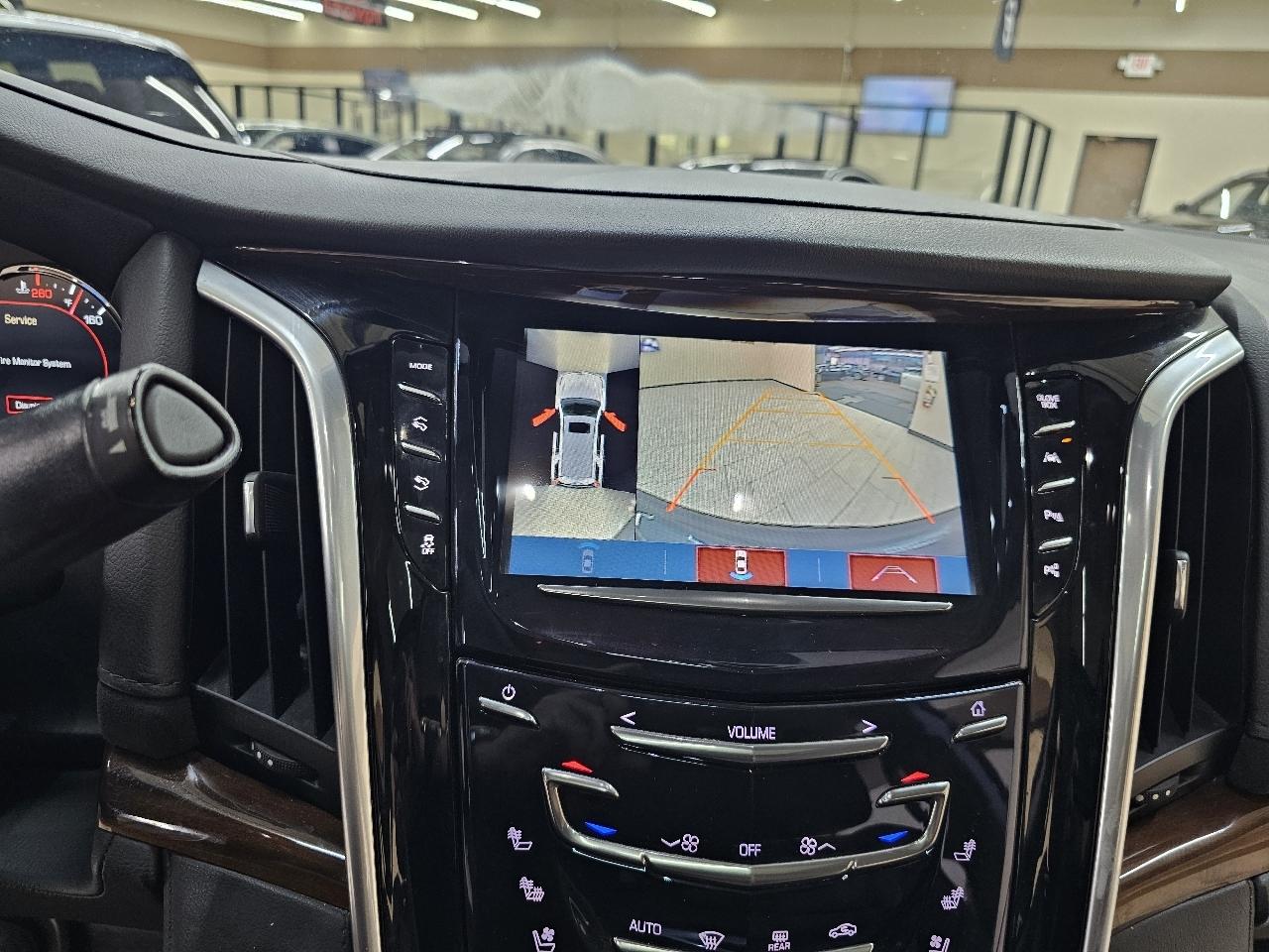 Cadillac Escalade ESV Luxury 4WD 2020