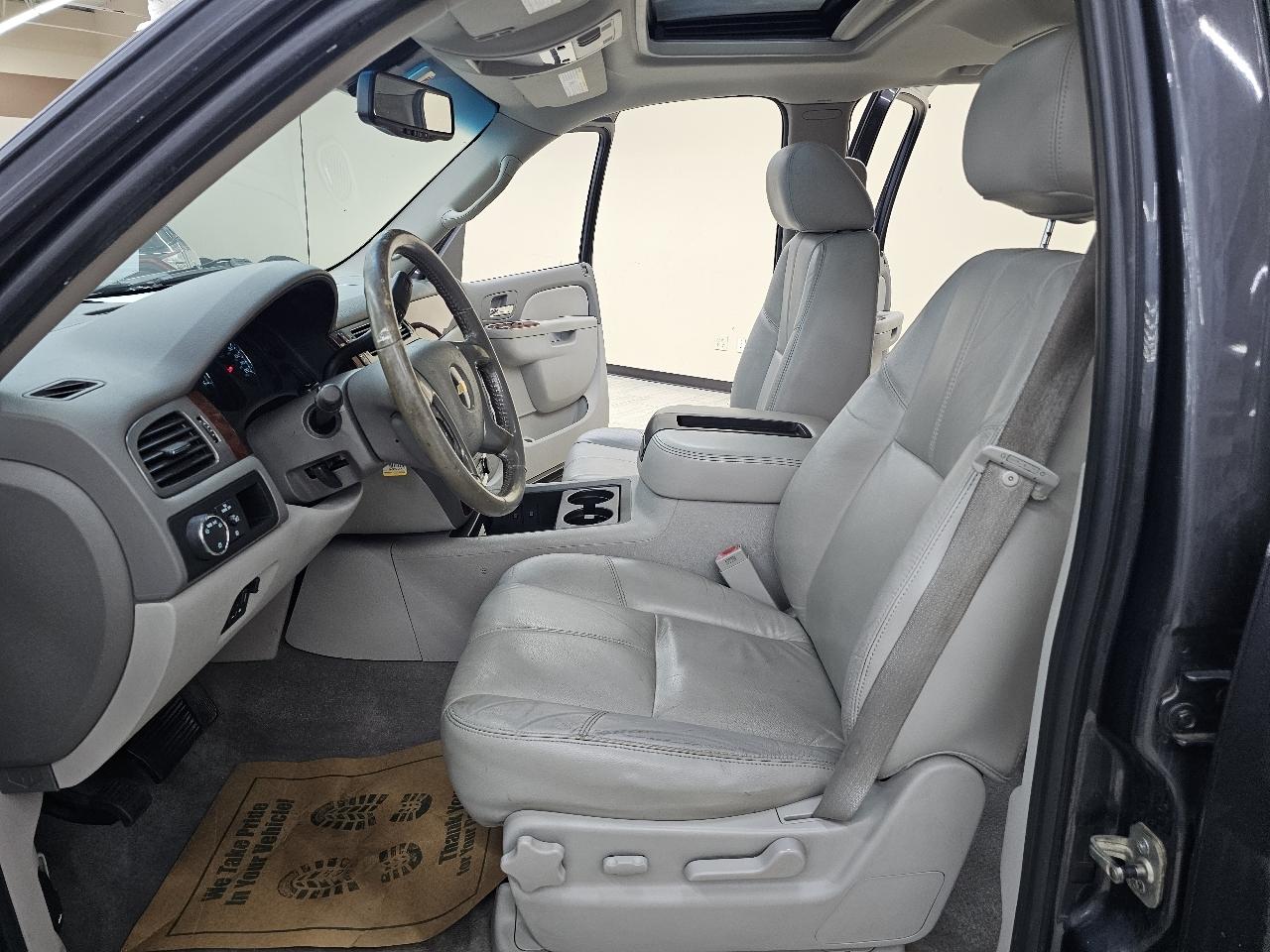 Chevrolet Avalanche LT 2WD 2011