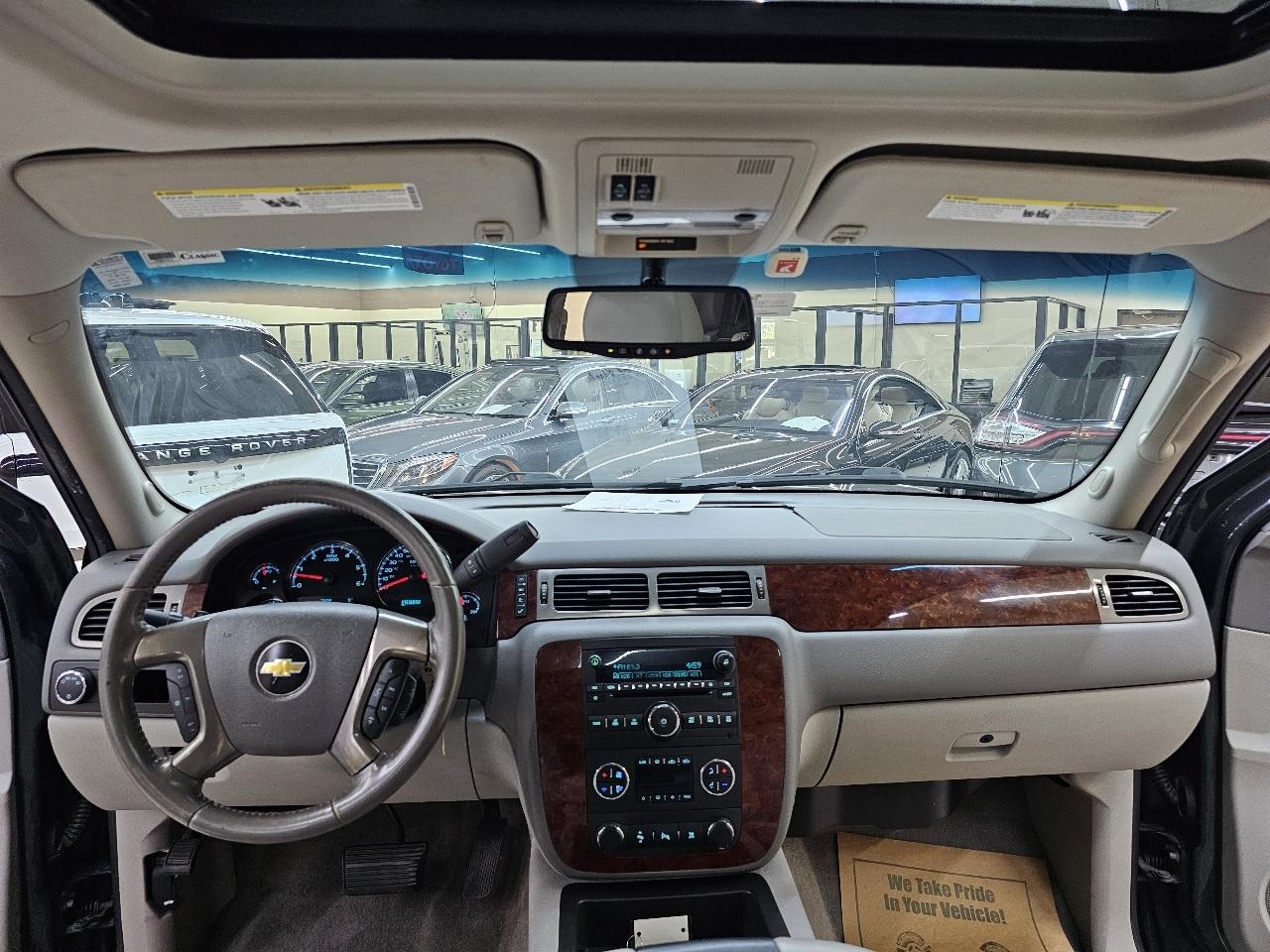 Chevrolet Avalanche LT 2WD 2011