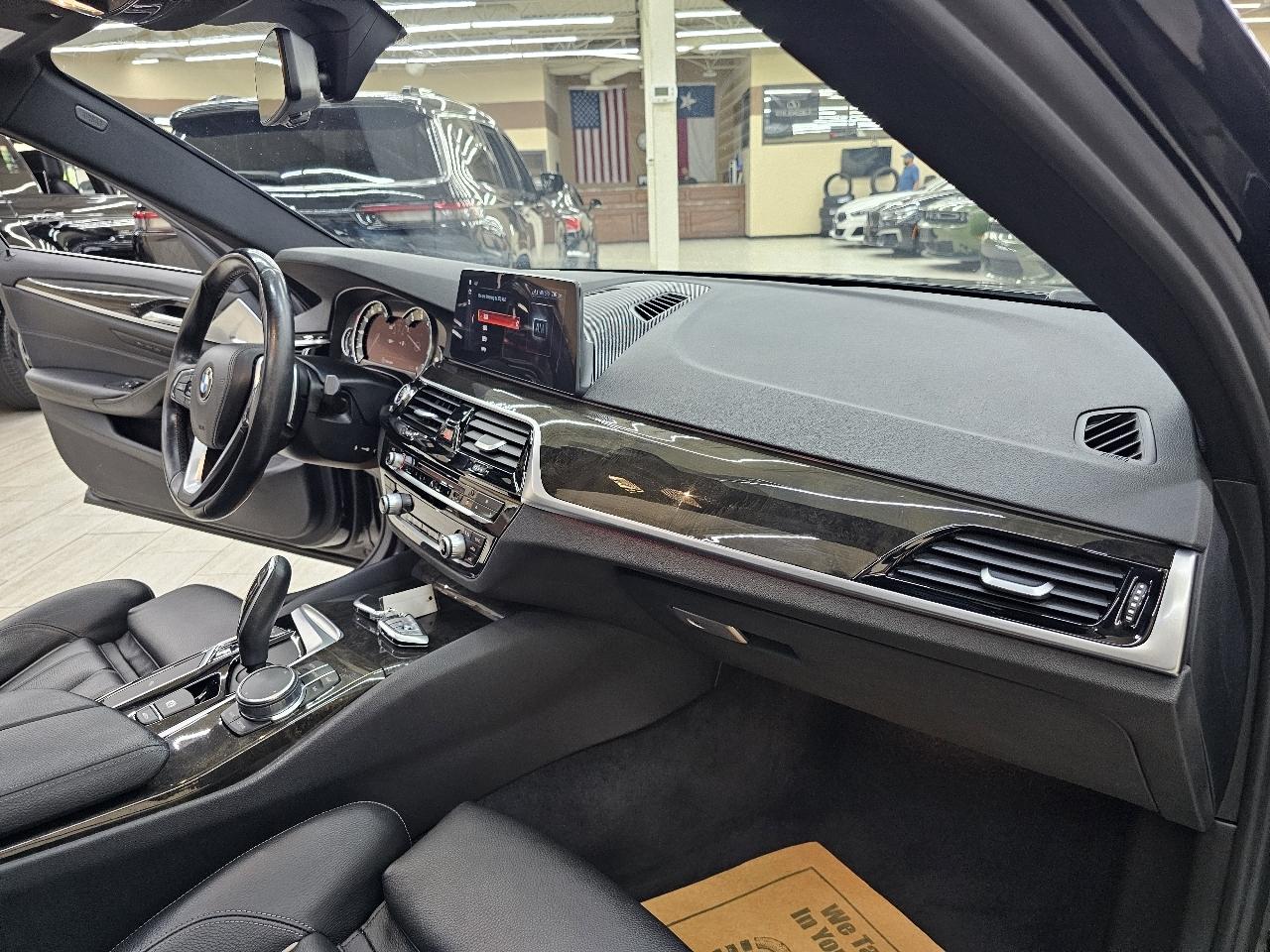 BMW 5-Series 530i 2017