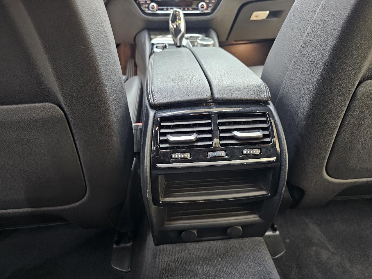 BMW 5-Series 530i 2017