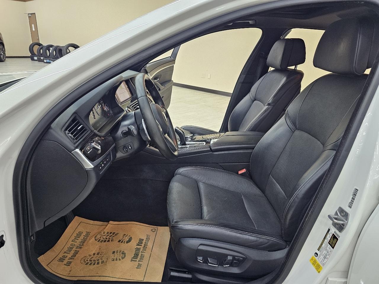 BMW 5-Series 535i 2016