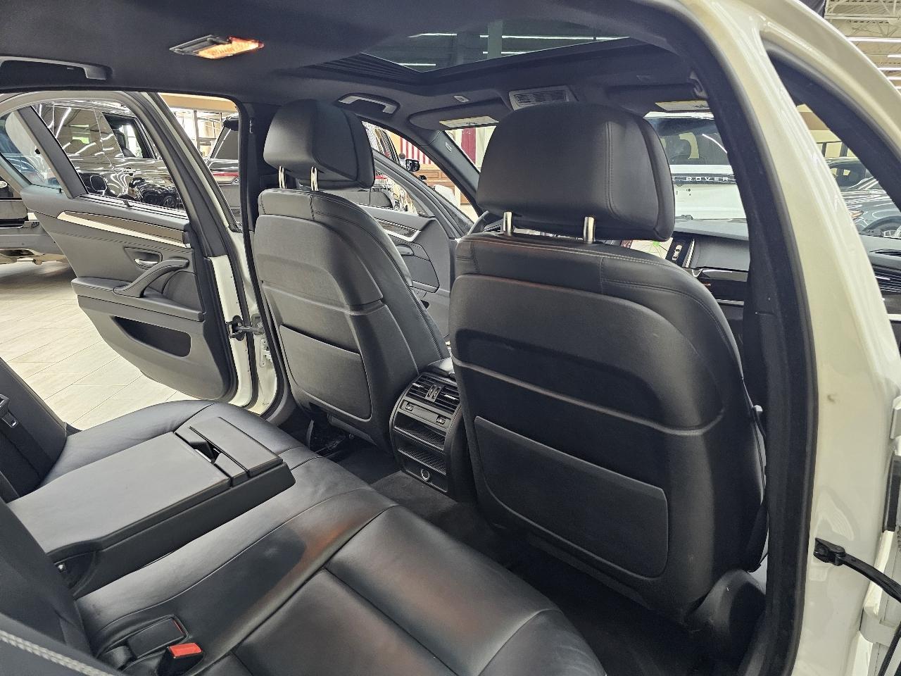 BMW 5-Series 535i 2016