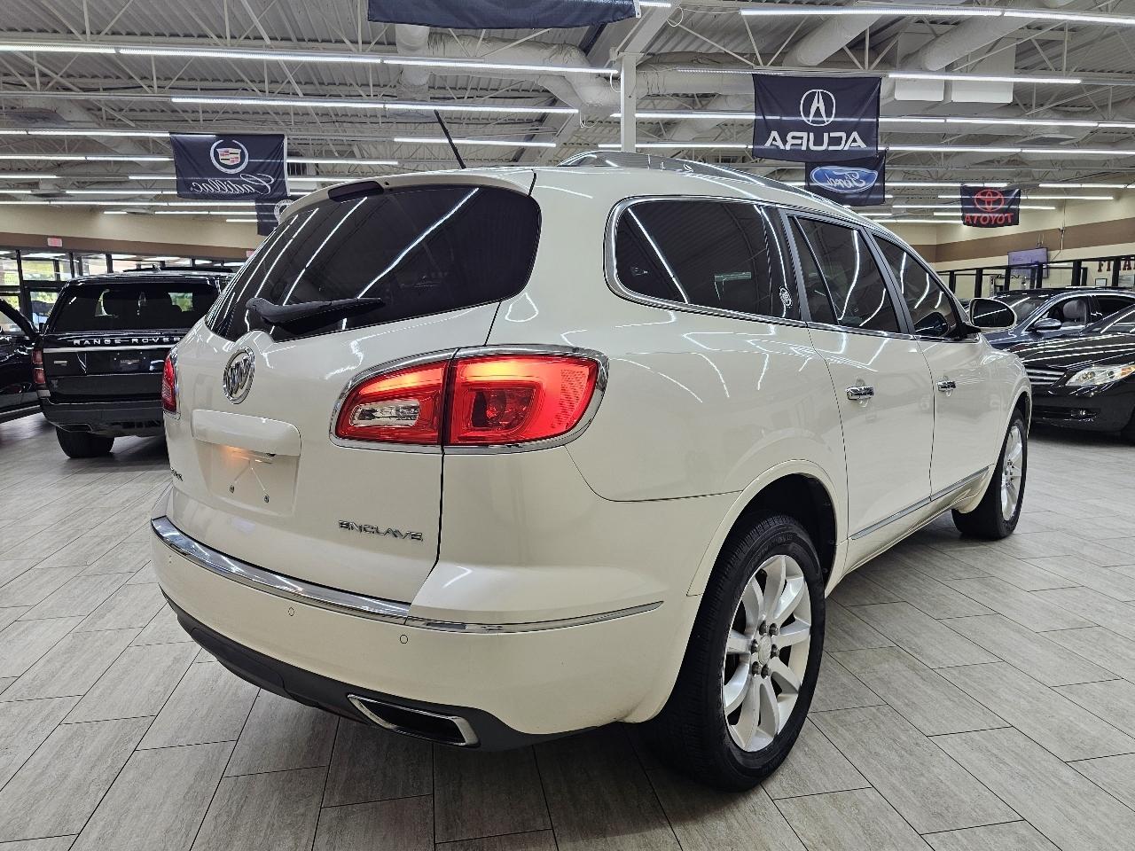 Buick Enclave Premium FWD 2013