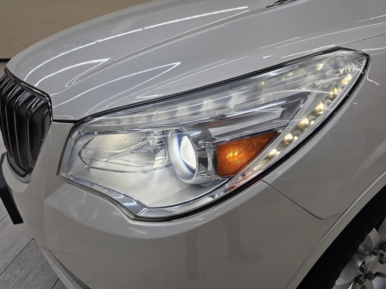 Buick Enclave Premium FWD 2013