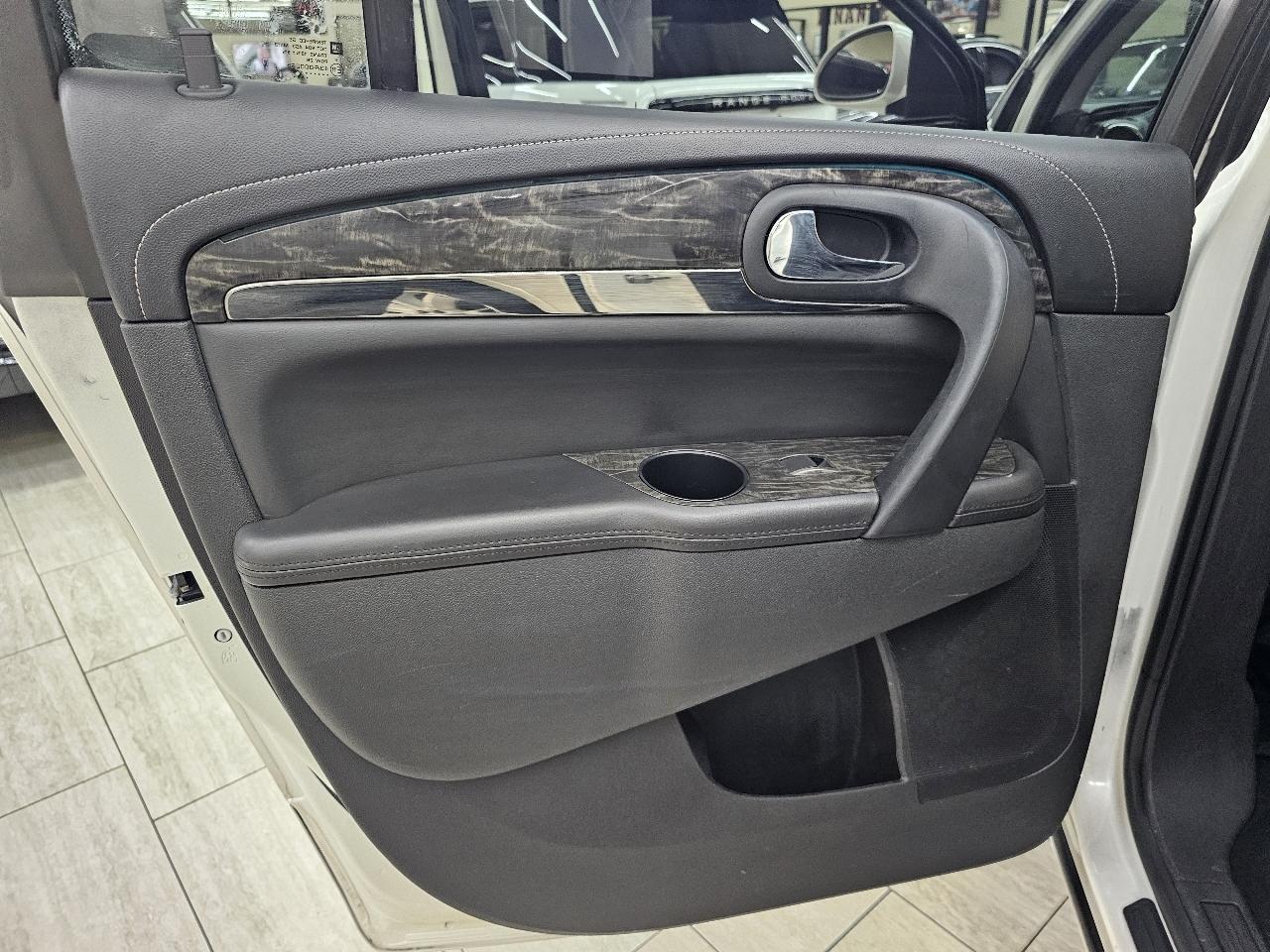 Buick Enclave Premium FWD 2013