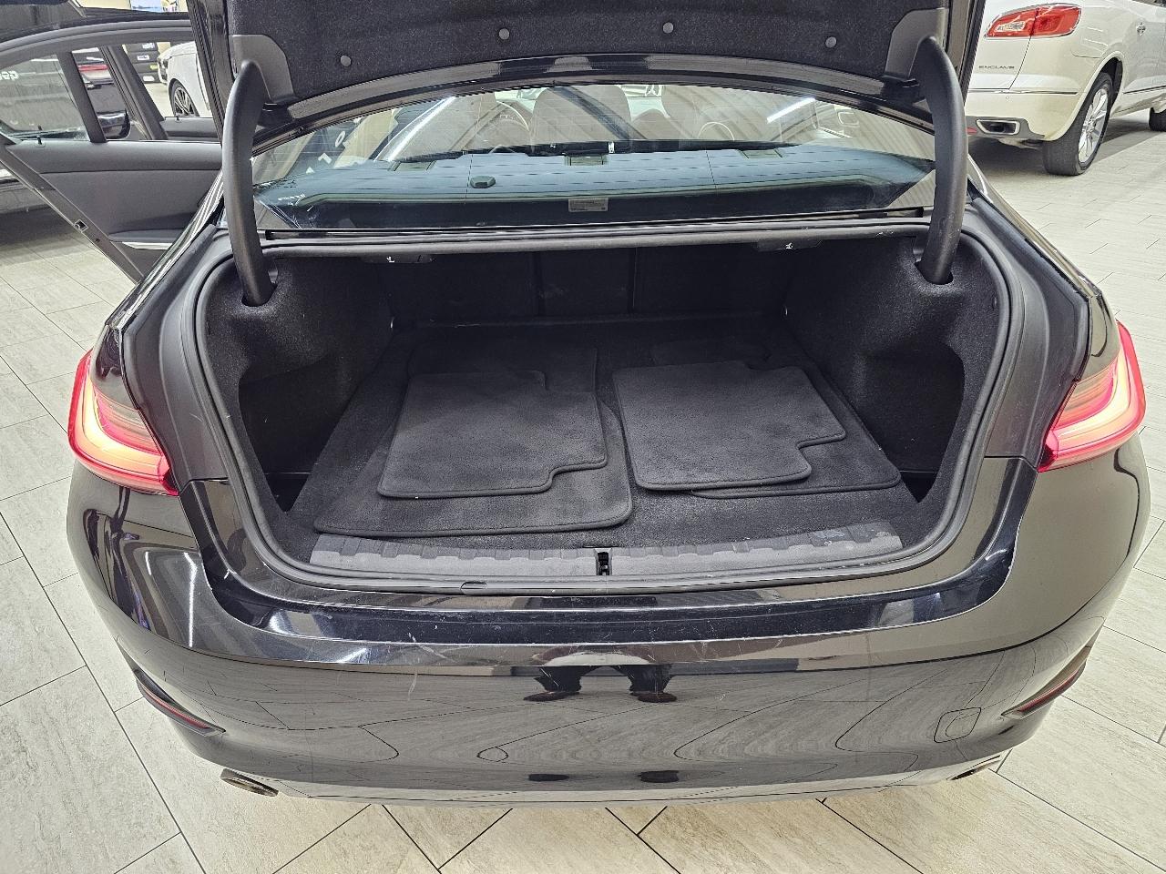 BMW 3-Series 330i 2020