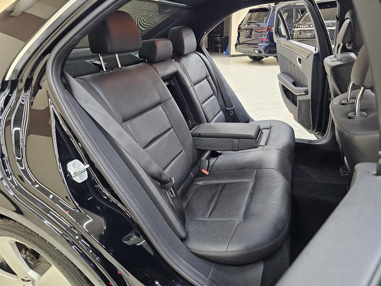 Mercedes-Benz E-Class E350 Sedan 2011