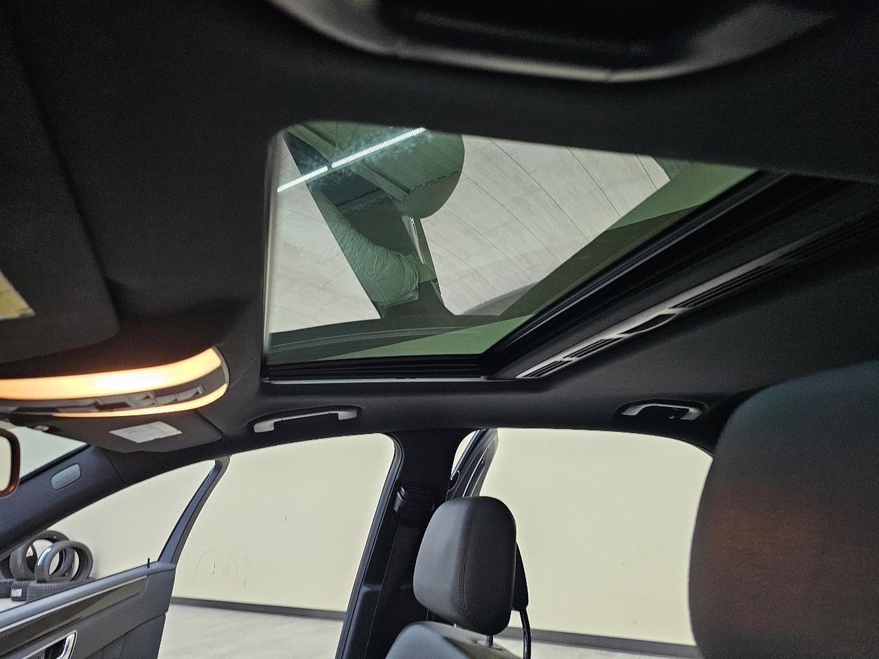 Mercedes-Benz E-Class E350 Sedan 2011