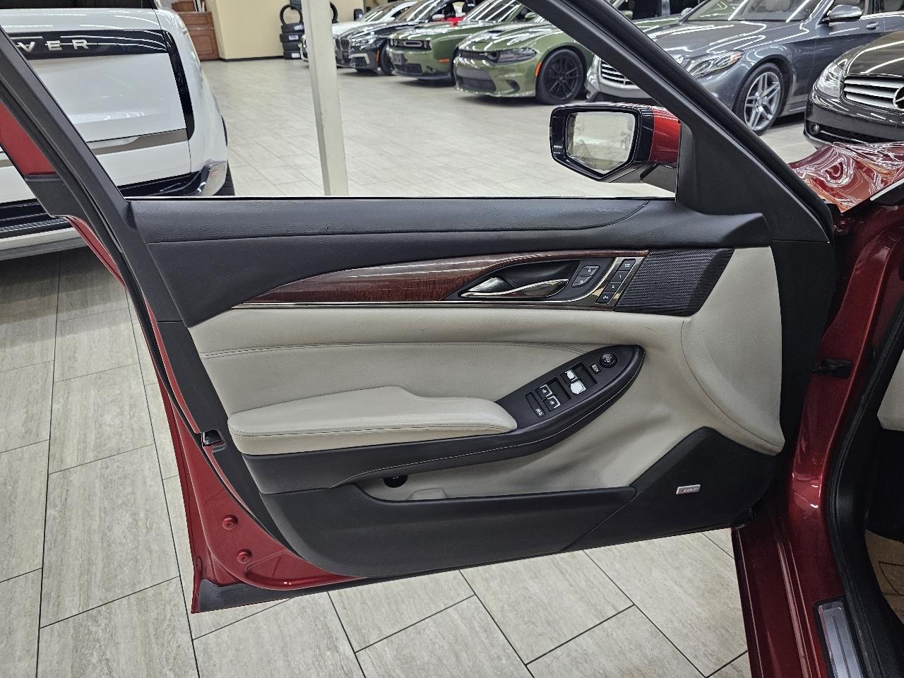 Cadillac CTS 3.6L Luxury RWD 2014