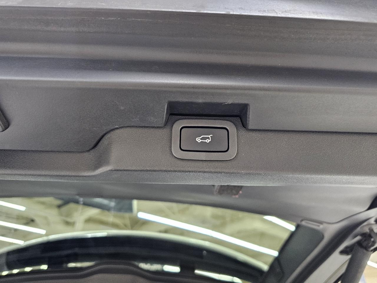 Land Rover Discovery HSE Td6 2018