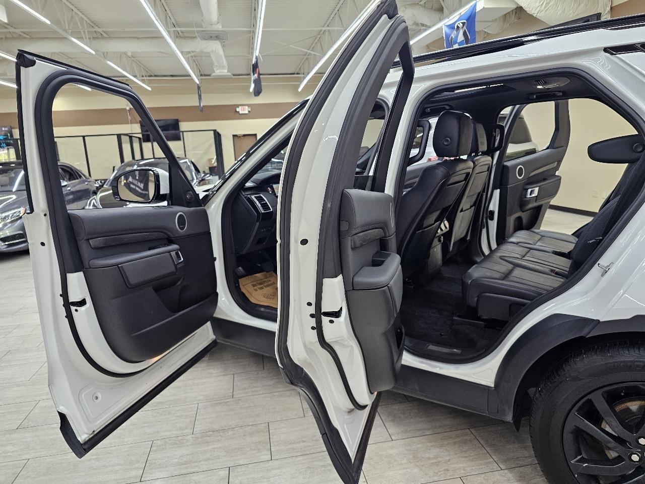 Land Rover Discovery HSE Td6 2018