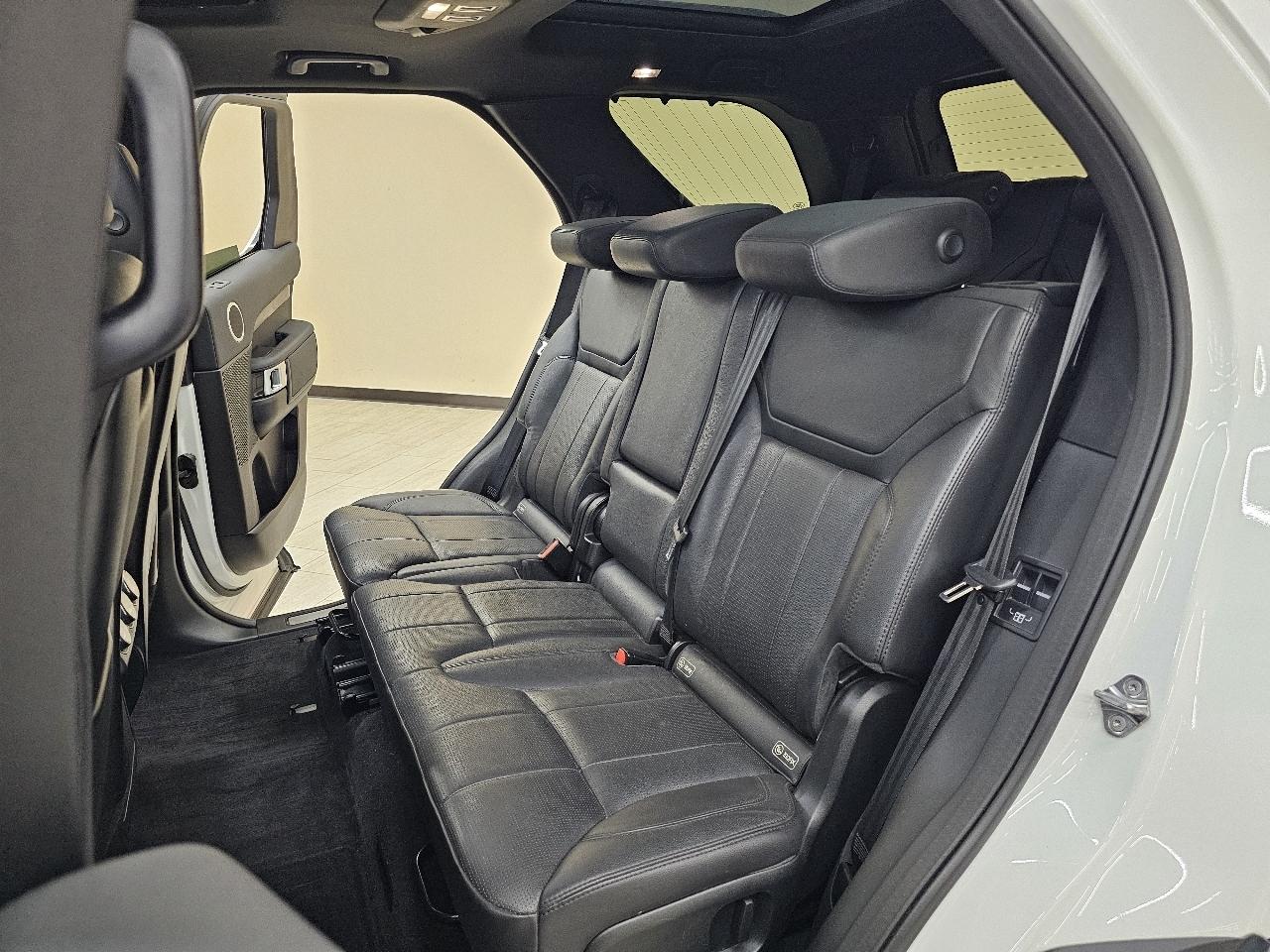 Land Rover Discovery HSE Td6 2018