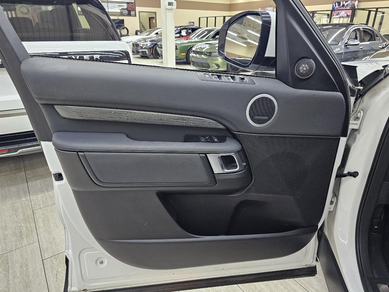 Land Rover Discovery HSE Td6 2018