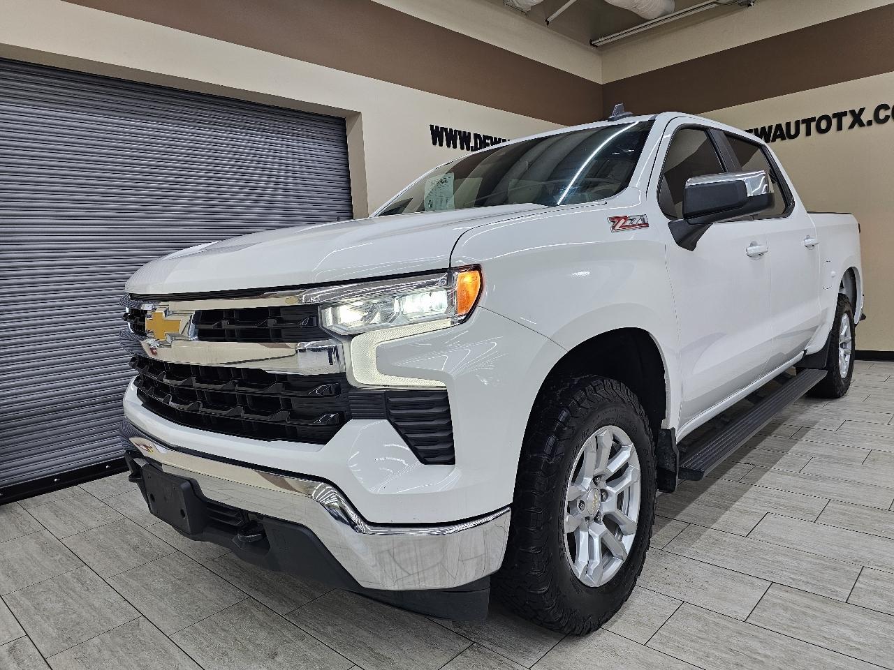 Chevrolet Silverado 1500 LT Crew Cab 4WD 2023