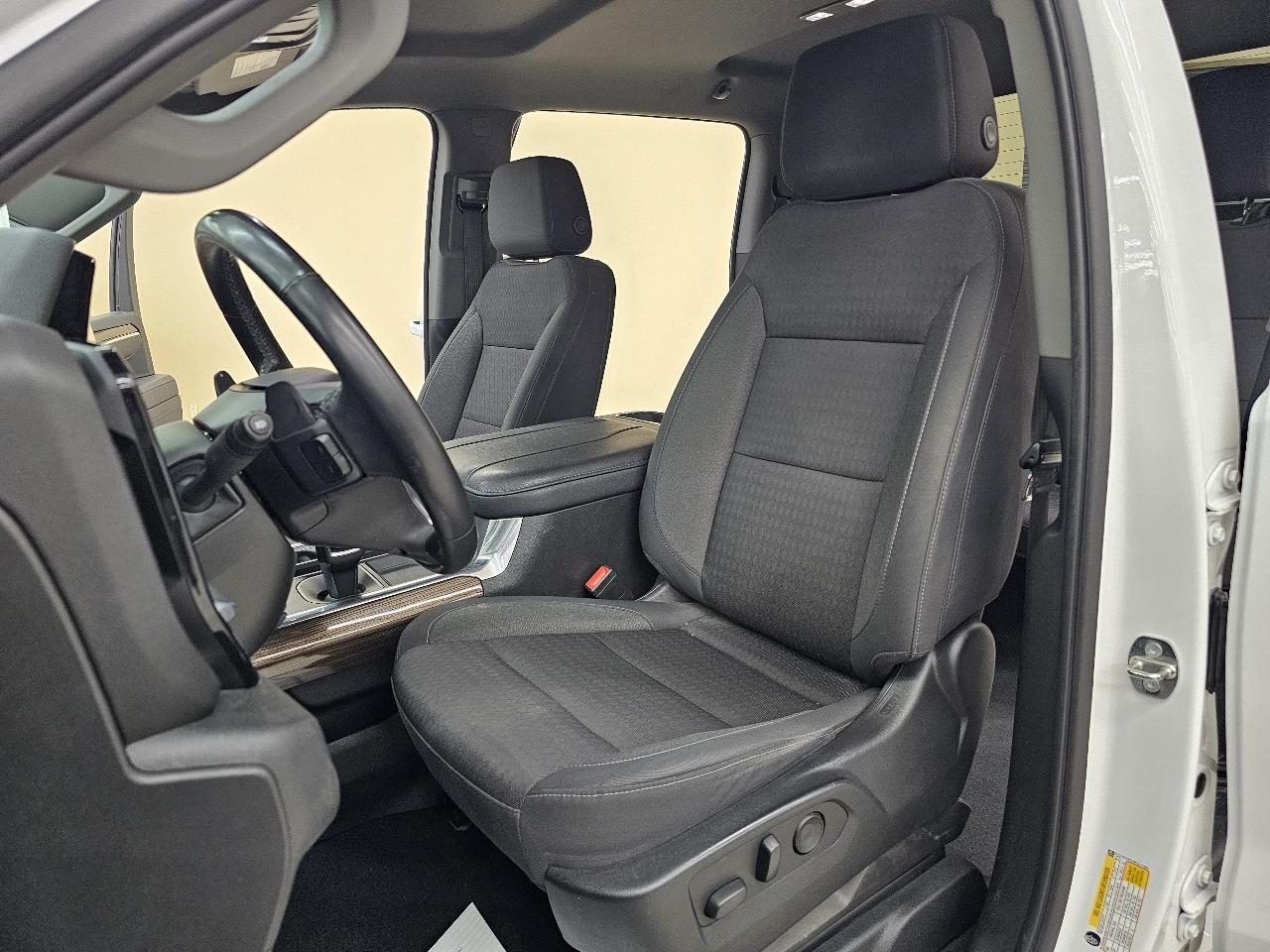 Chevrolet Silverado 1500 LT Crew Cab 4WD 2023