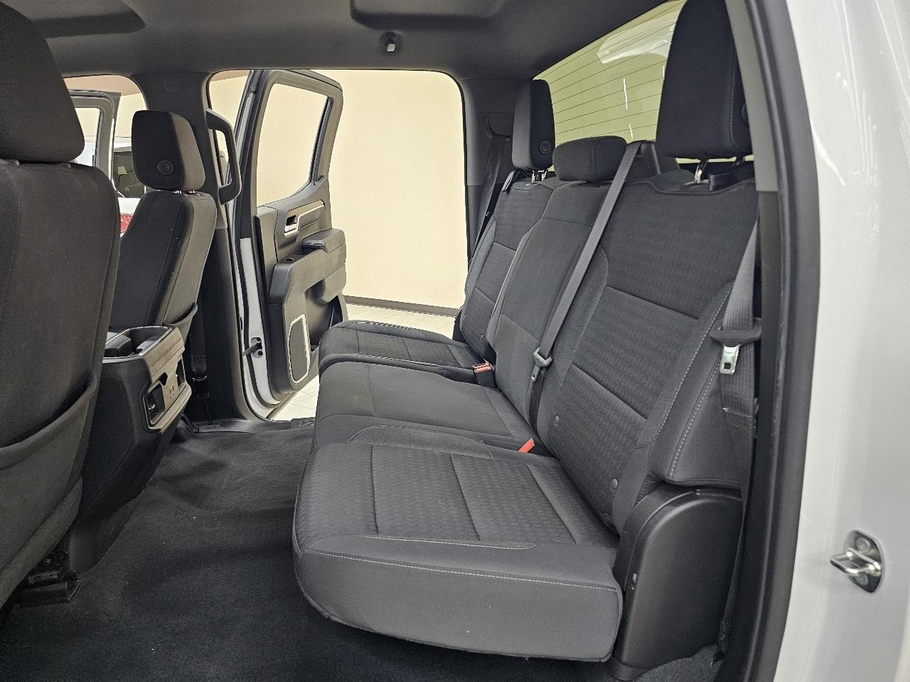 Chevrolet Silverado 1500 LT Crew Cab 4WD 2023
