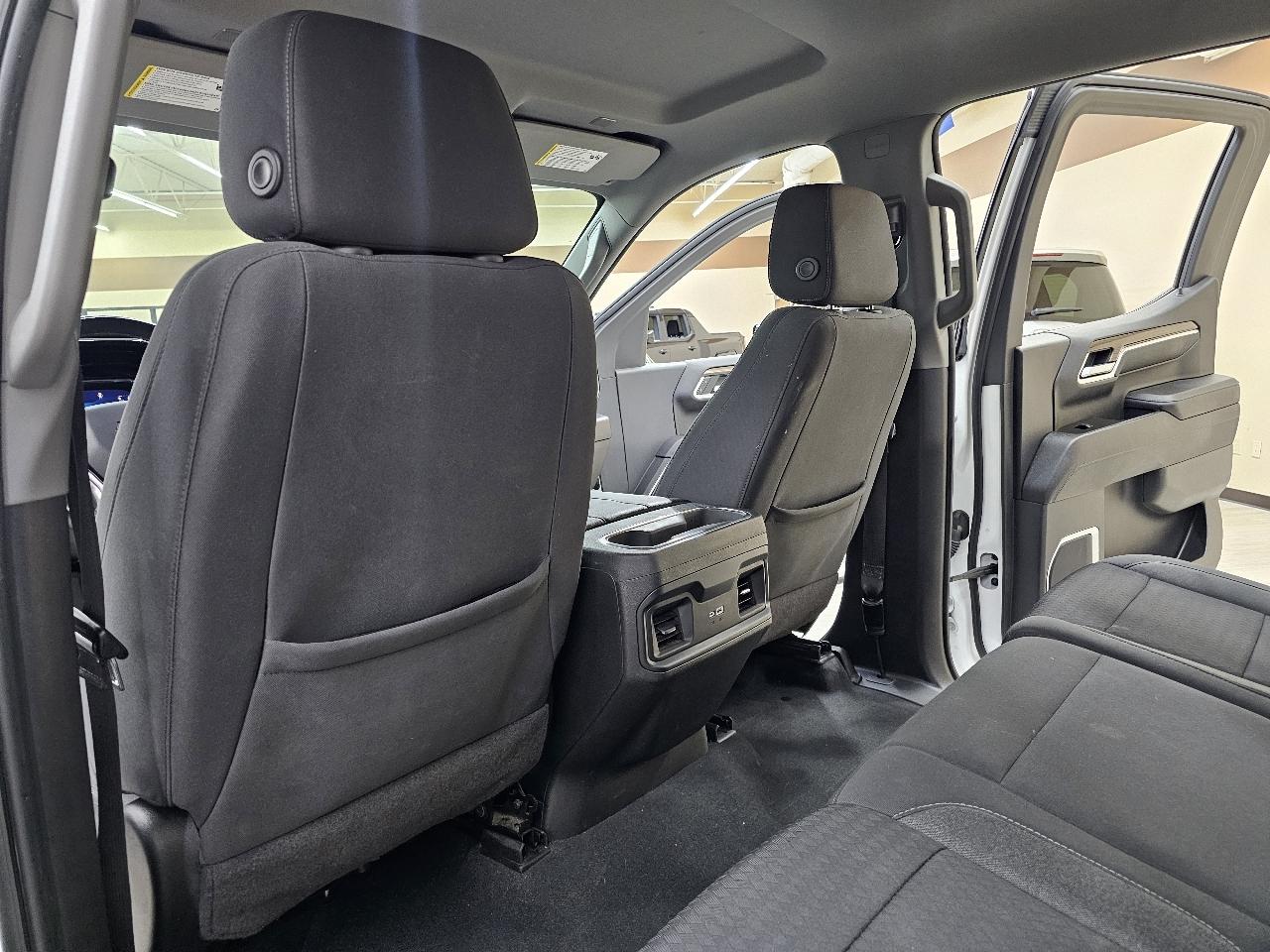 Chevrolet Silverado 1500 LT Crew Cab 4WD 2023
