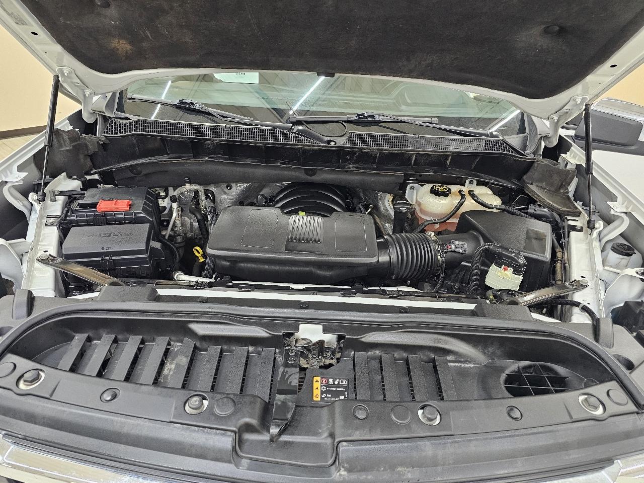 Chevrolet Silverado 1500 LT Crew Cab 4WD 2023
