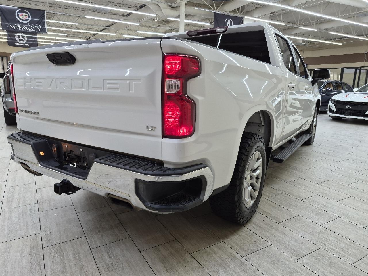 Chevrolet Silverado 1500 LT Crew Cab 4WD 2023