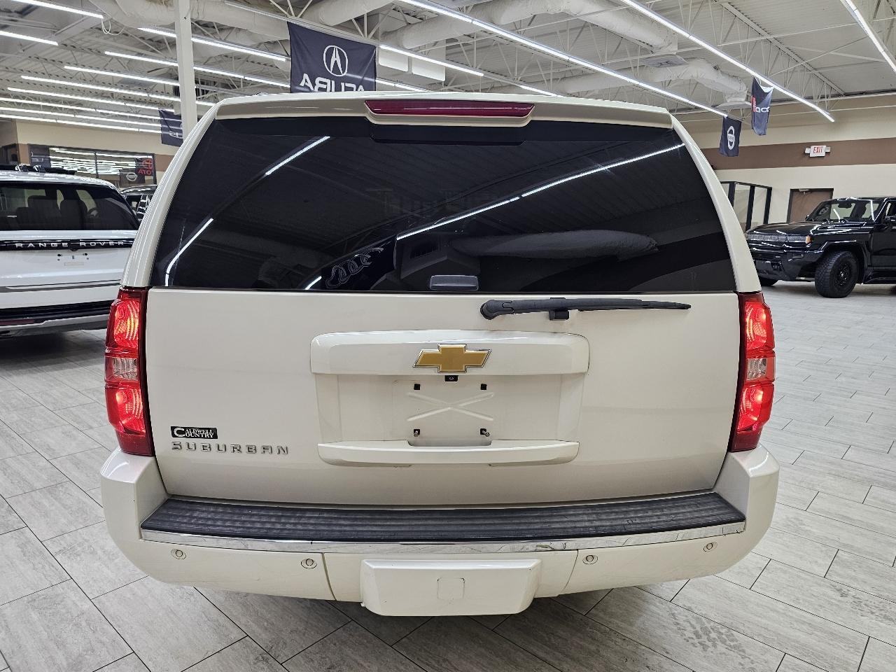 Chevrolet Suburban LTZ 1500 2WD 2013