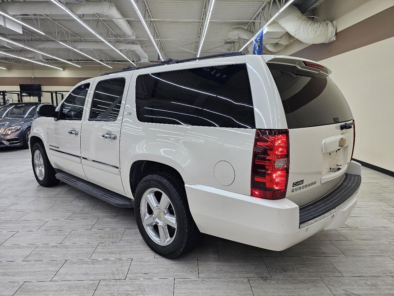 Chevrolet Suburban LTZ 1500 2WD 2013
