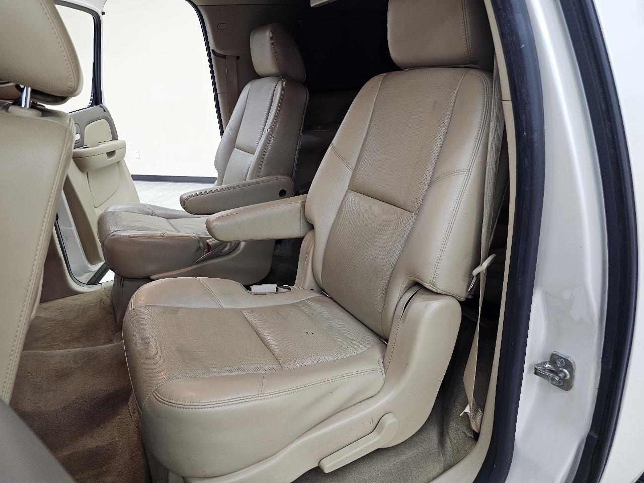 Chevrolet Suburban LTZ 1500 2WD 2013