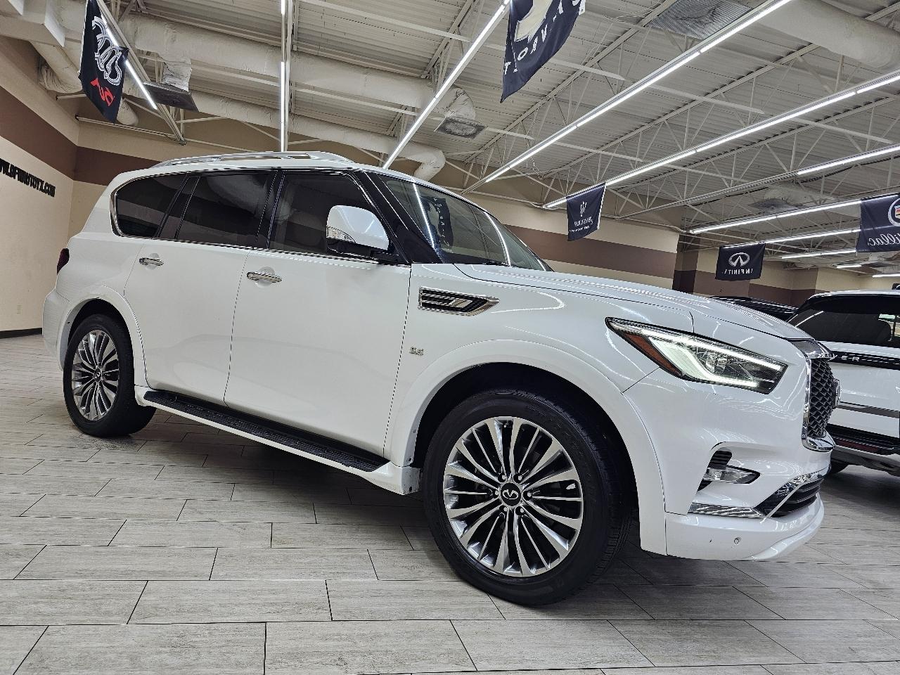 Infiniti QX80 Limited 4WD 2019