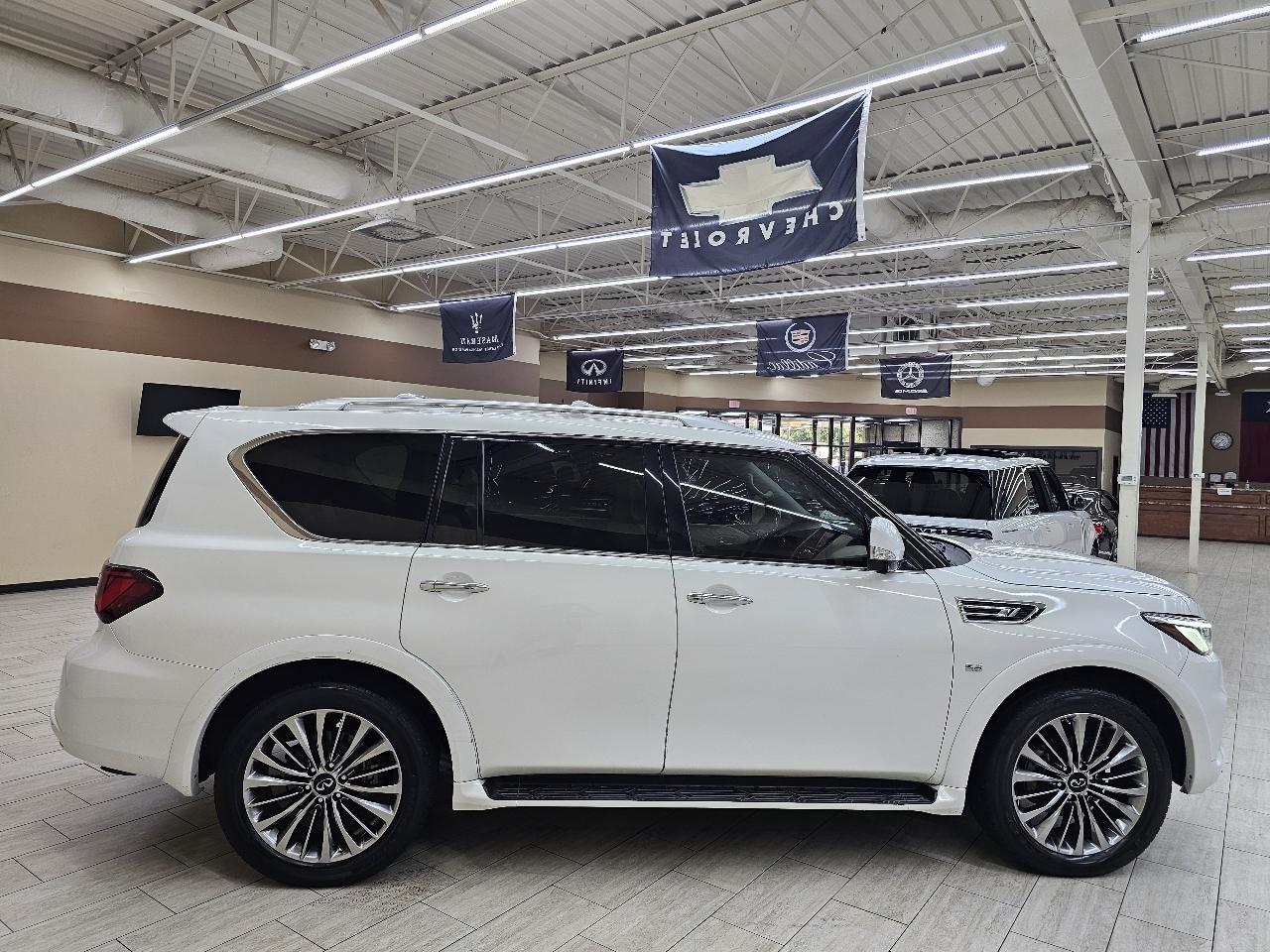 Infiniti QX80 Limited 4WD 2019