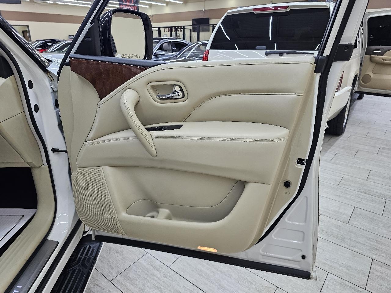 Infiniti QX80 Limited 4WD 2019