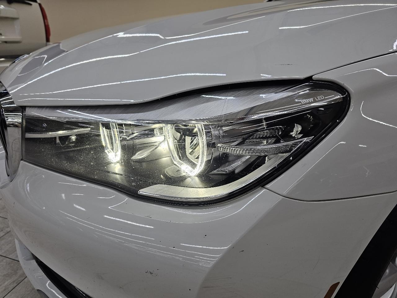 BMW 7-Series 740i 2019