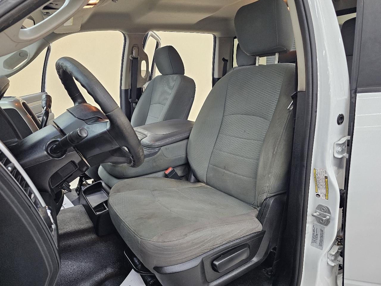 RAM 2500 SLT Crew Cab LWB 4WD 2016