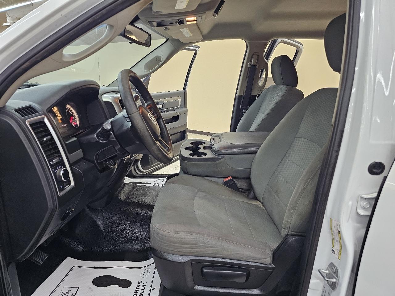 RAM 2500 SLT Crew Cab LWB 4WD 2016