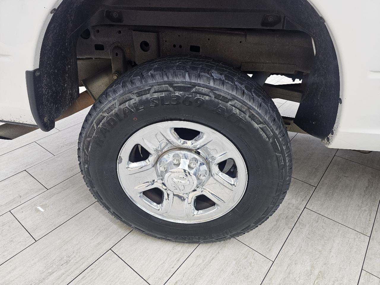RAM 2500 SLT Crew Cab LWB 4WD 2016
