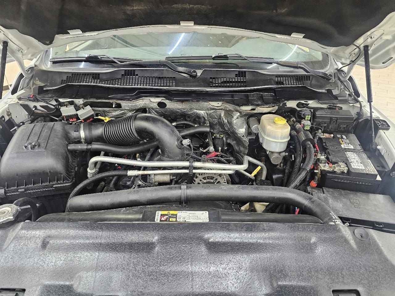 RAM 2500 SLT Crew Cab LWB 4WD 2016