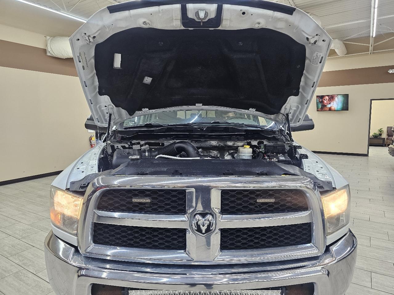 RAM 2500 SLT Crew Cab LWB 4WD 2016