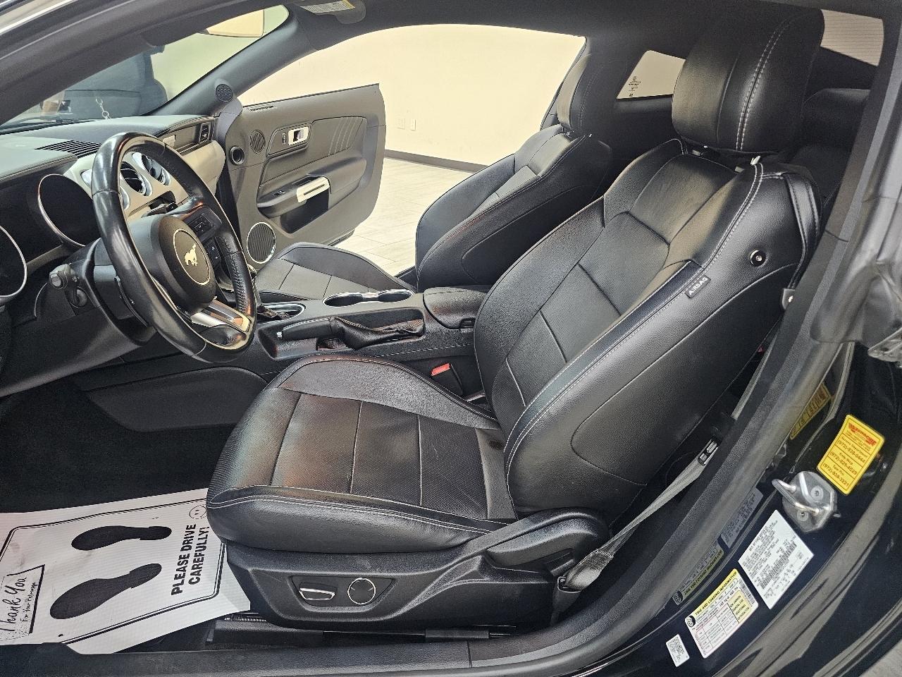 Ford Mustang EcoBoost Coupe 2018