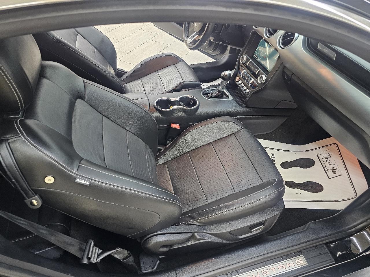 Ford Mustang EcoBoost Coupe 2018