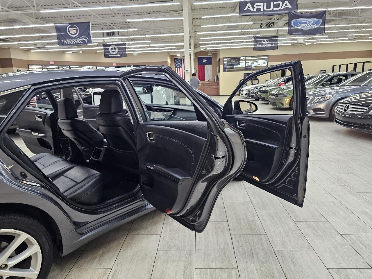 Toyota Avalon XLE Touring SE 2015