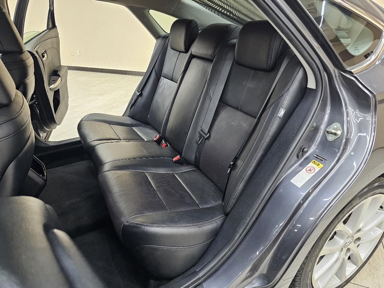 Toyota Avalon XLE Touring SE 2015